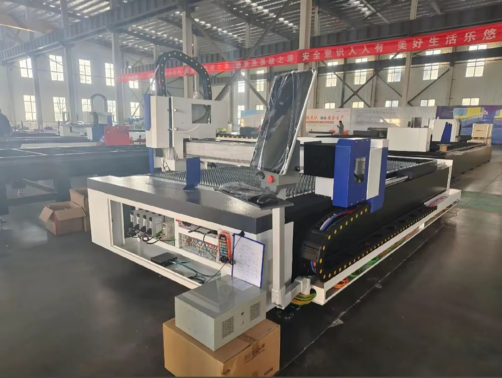 Machine de découpe laser à fib - Metal Laser Cutter Head avis et prix
