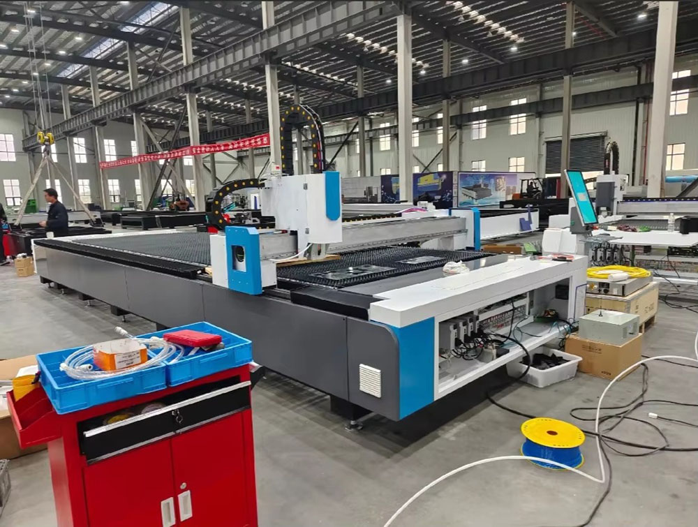 Machine de découpe laser à fib - Metal Laser Cutter Head avis et prix